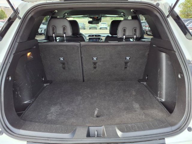 Used 2021 Chevrolet TrailBlazer ACTIV w/ Technology Package FWD image 25