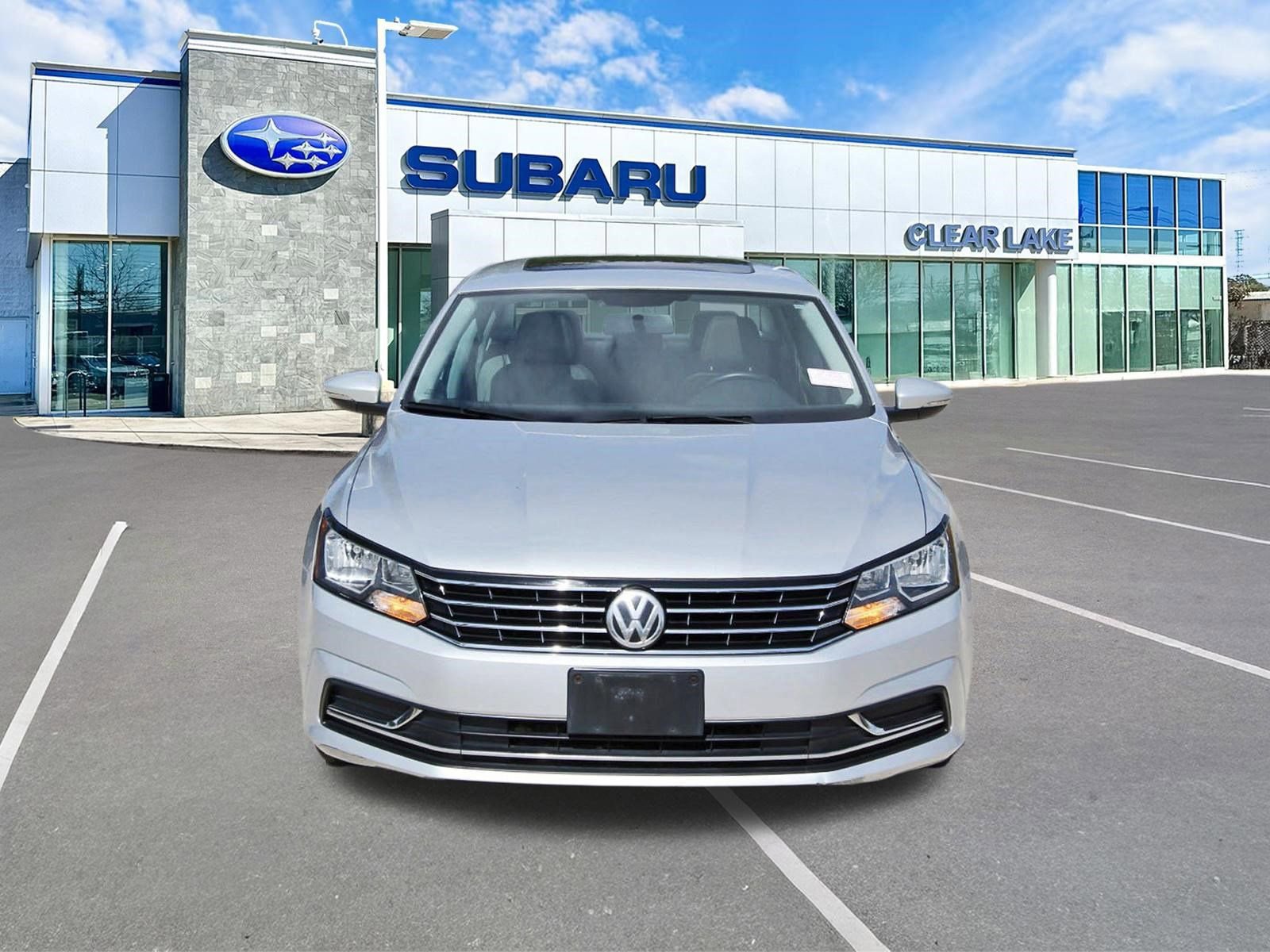 Used 2017 Volkswagen Passat 1.8T SE image 2