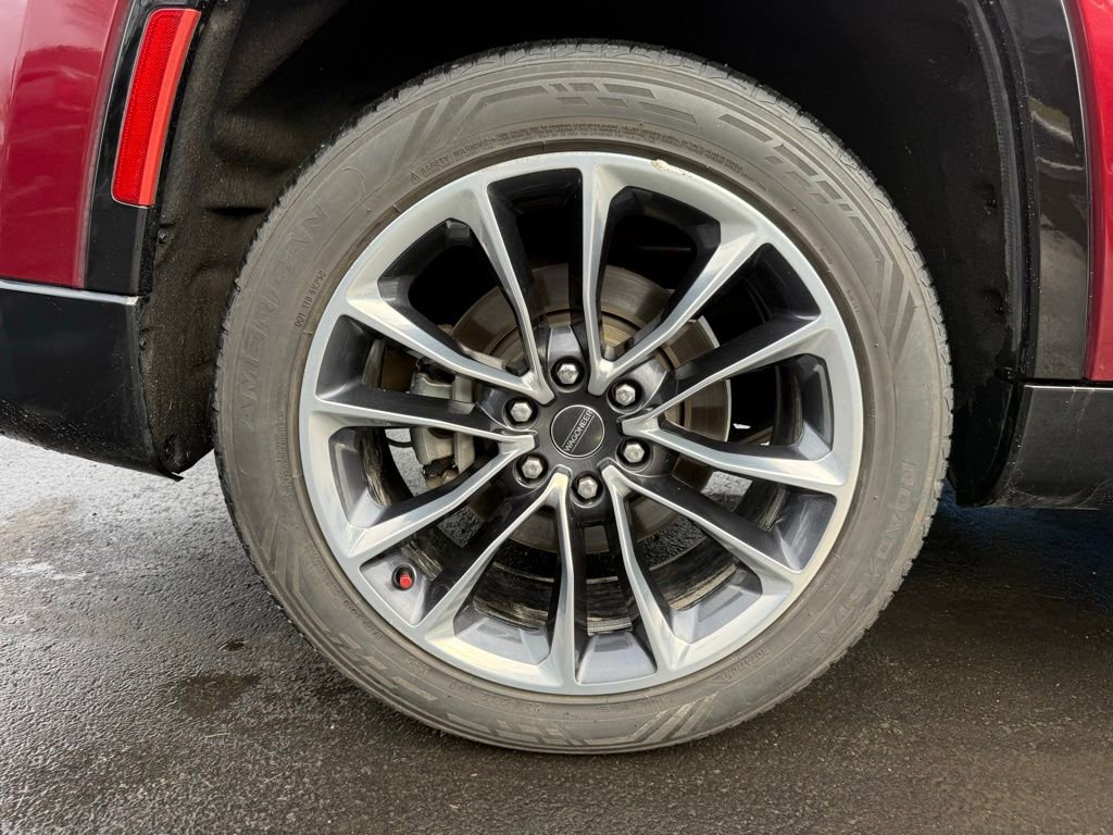 Used 2022 Jeep Wagoneer Series II w/ Premium Group I image 48