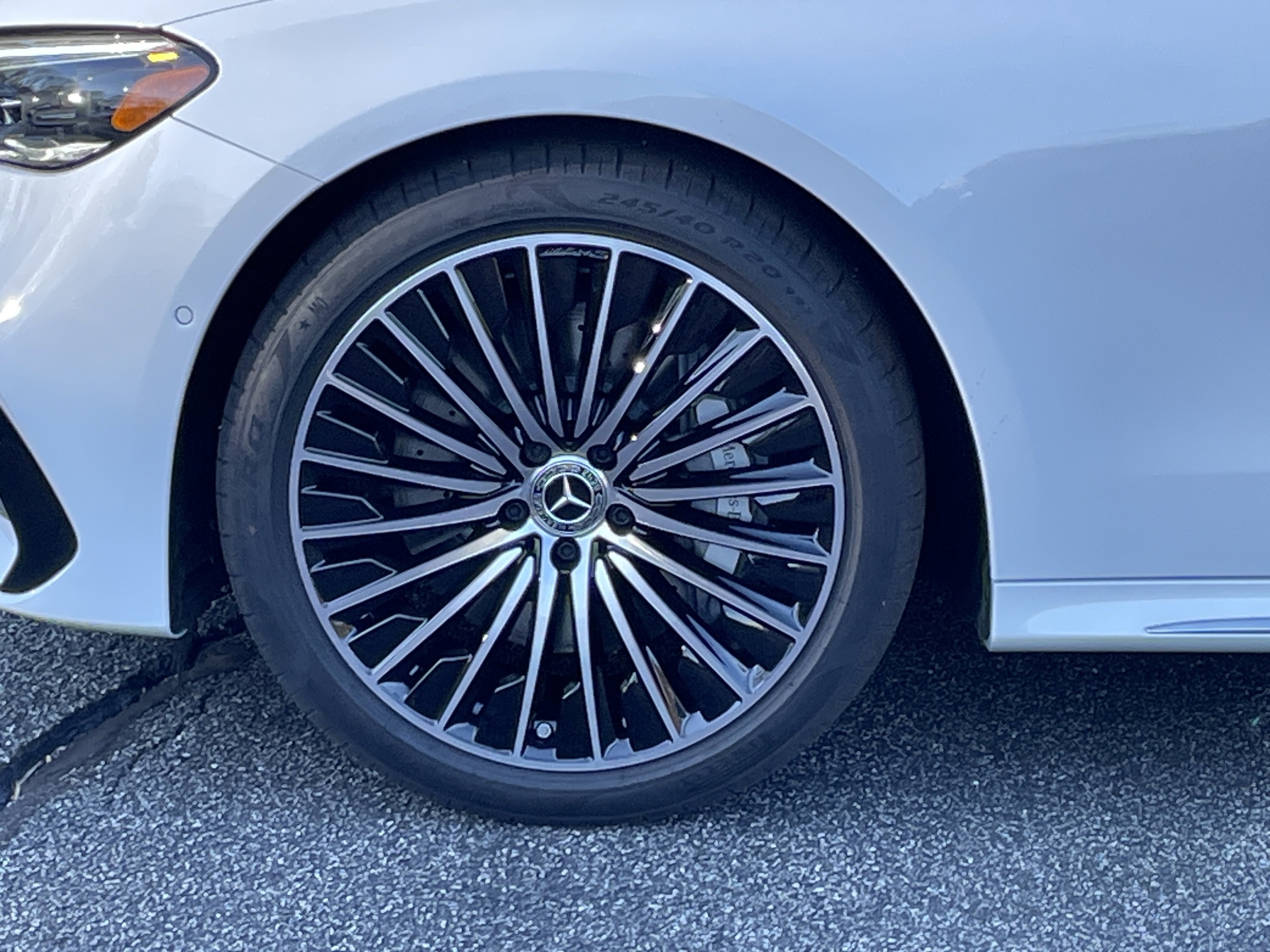 New 2026 Mercedes-Benz E 450 4MATIC Sedan image 16