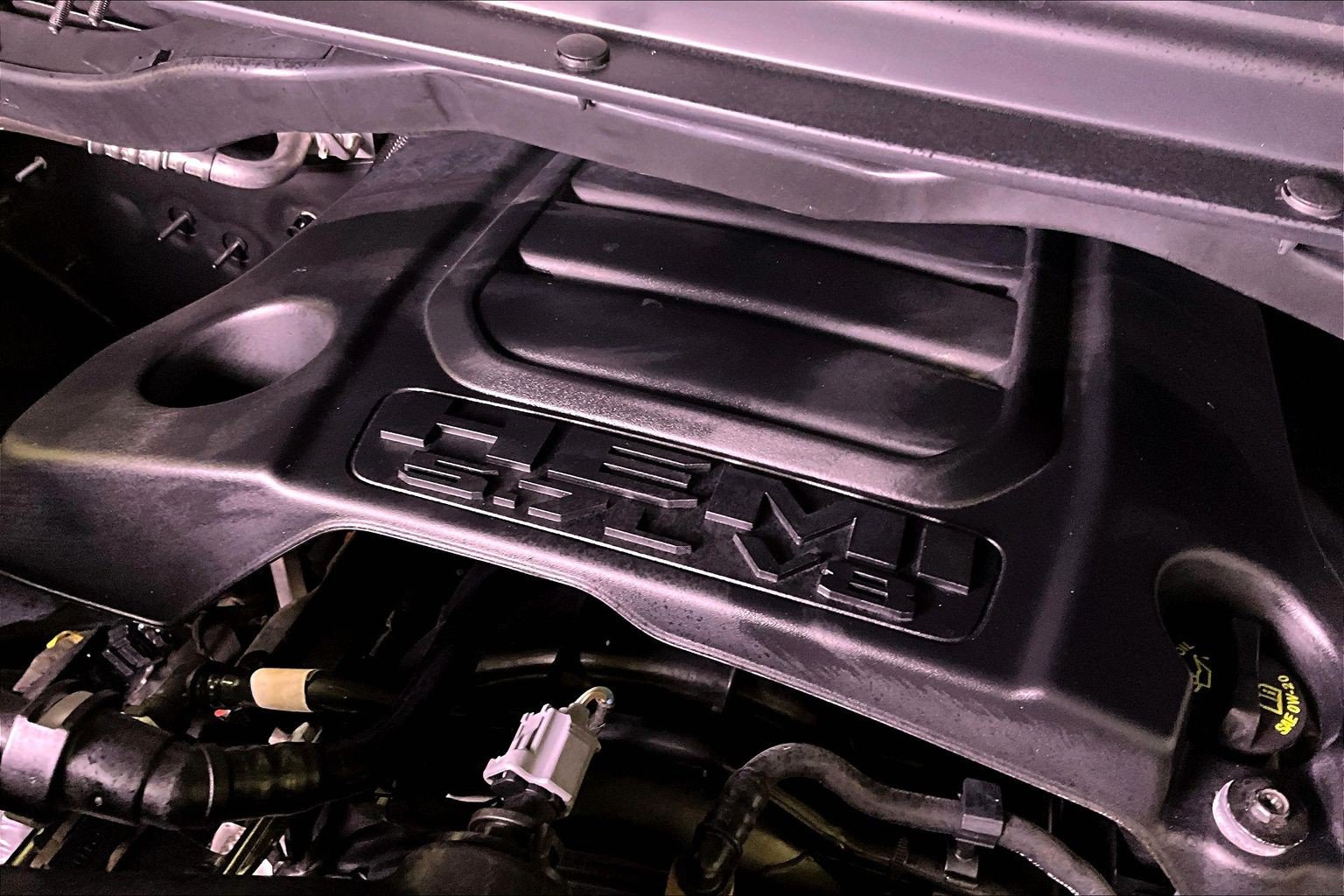 Used 2022 RAM 1500 Limited w/ Body Color Bumper Group AWD/4WD image 33