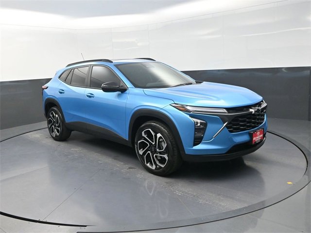 Used 2025 Chevrolet Trax RS w/ Sunroof Package image 9