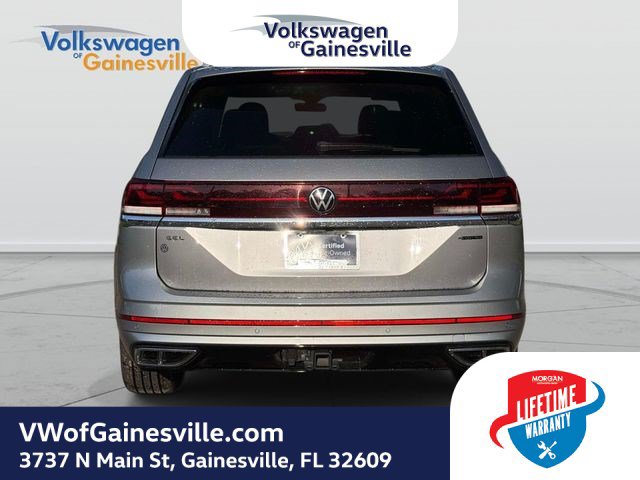 Certified 2025 Volkswagen Atlas SEL Premium R-Line AWD/4WD image 4