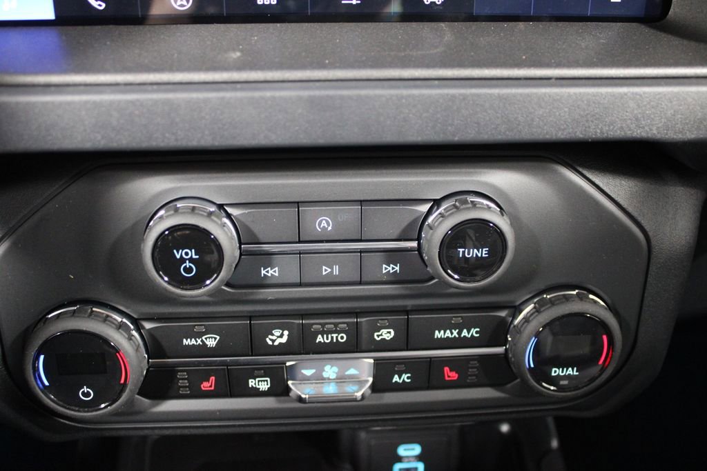 New 2025 Ford Bronco Big Bend image 40