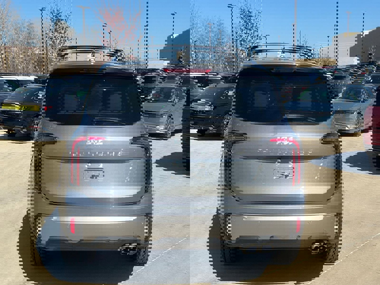 Used 2025 Kia Telluride SX w/ SX Captain's Chair Package image 11