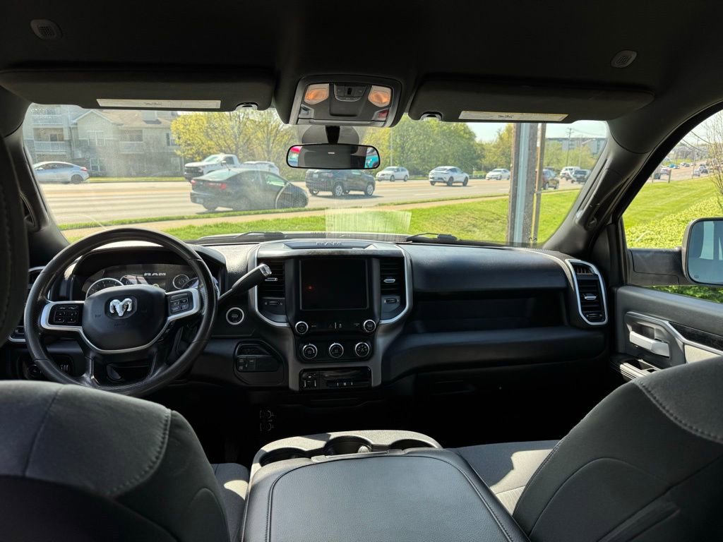Used 2022 RAM 3500 Big Horn image 12