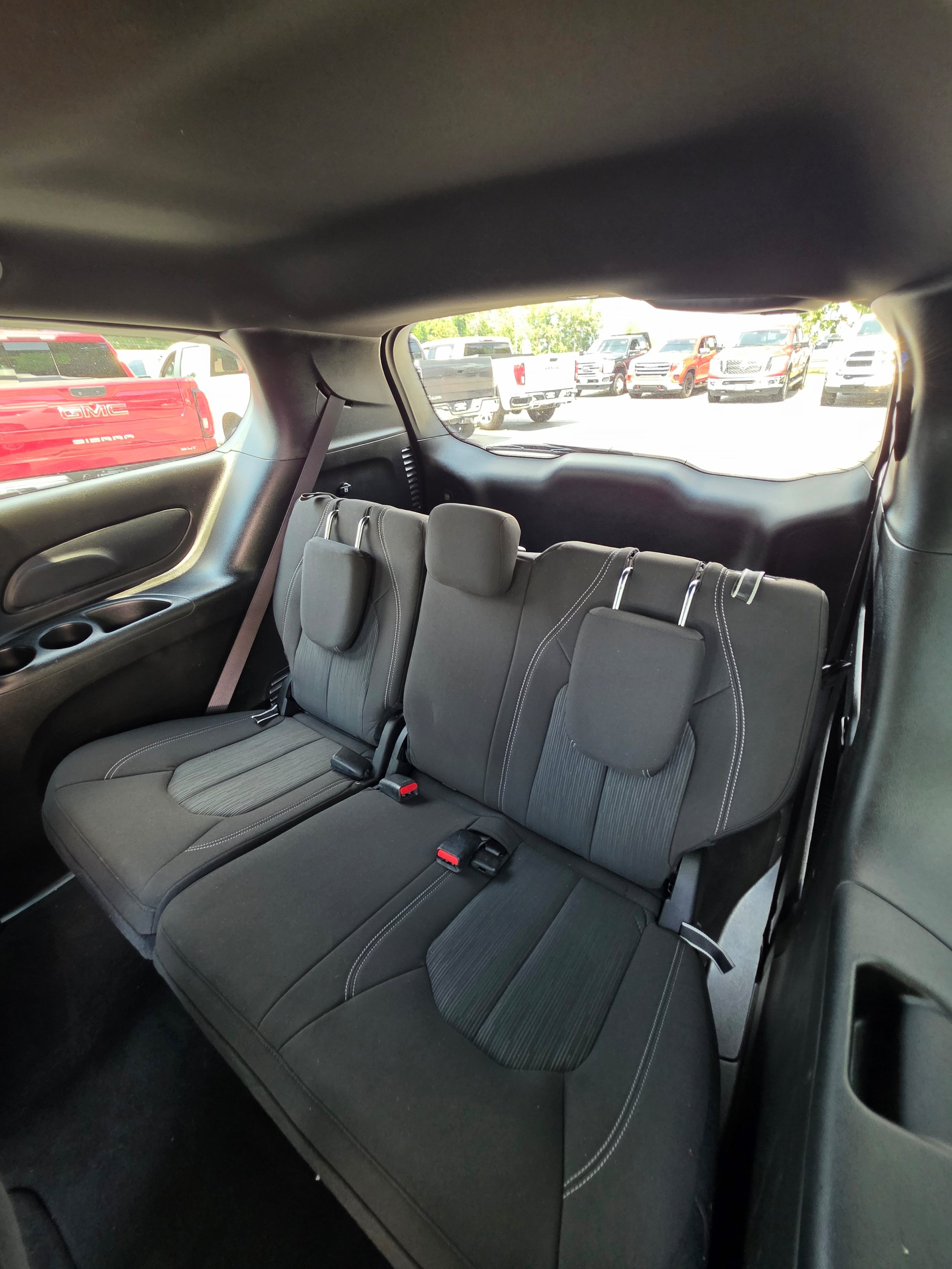 Used 2024 Chrysler Pacifica Touring FWD image 23