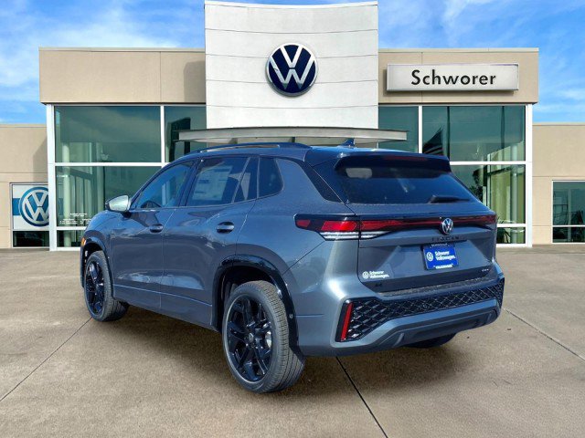 New 2026 Volkswagen Tiguan SE R-Line image 2