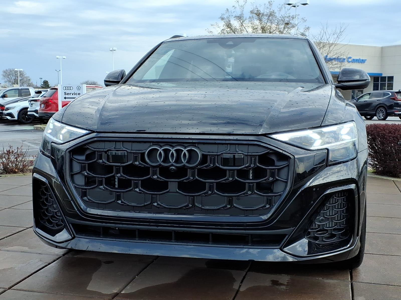 New 2026 Audi SQ8 Prestige image 2