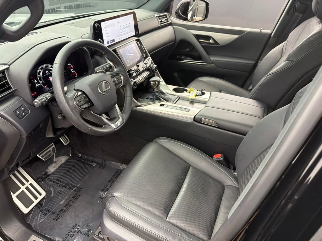 Used 2024 Lexus LX 600 F Sport AWD/4WD image 12
