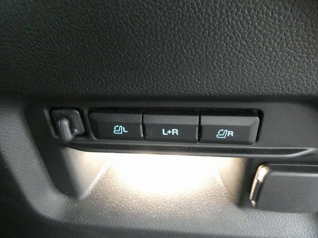 Certified 2025 Ford Explorer ST w/ Sun And Sound Package image 19