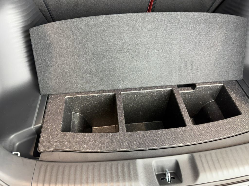 New 2025 Acura ADX A-Spec image 37