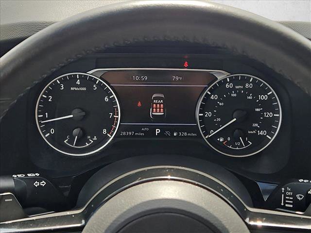 Used 2025 Nissan Pathfinder SL image 11