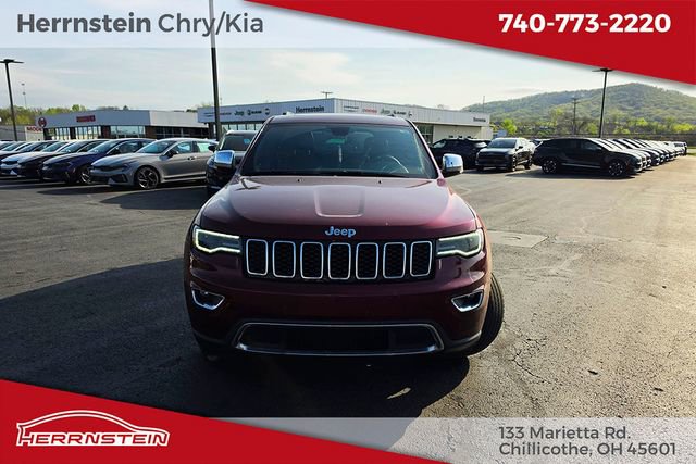 Used 2017 Jeep Grand Cherokee Limited w/ Luxury Group II AWD/4WD image 3