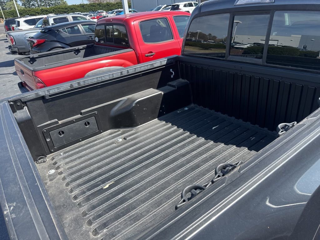 Used 2018 Toyota Tacoma SR w/ SR Convenience Package image 7