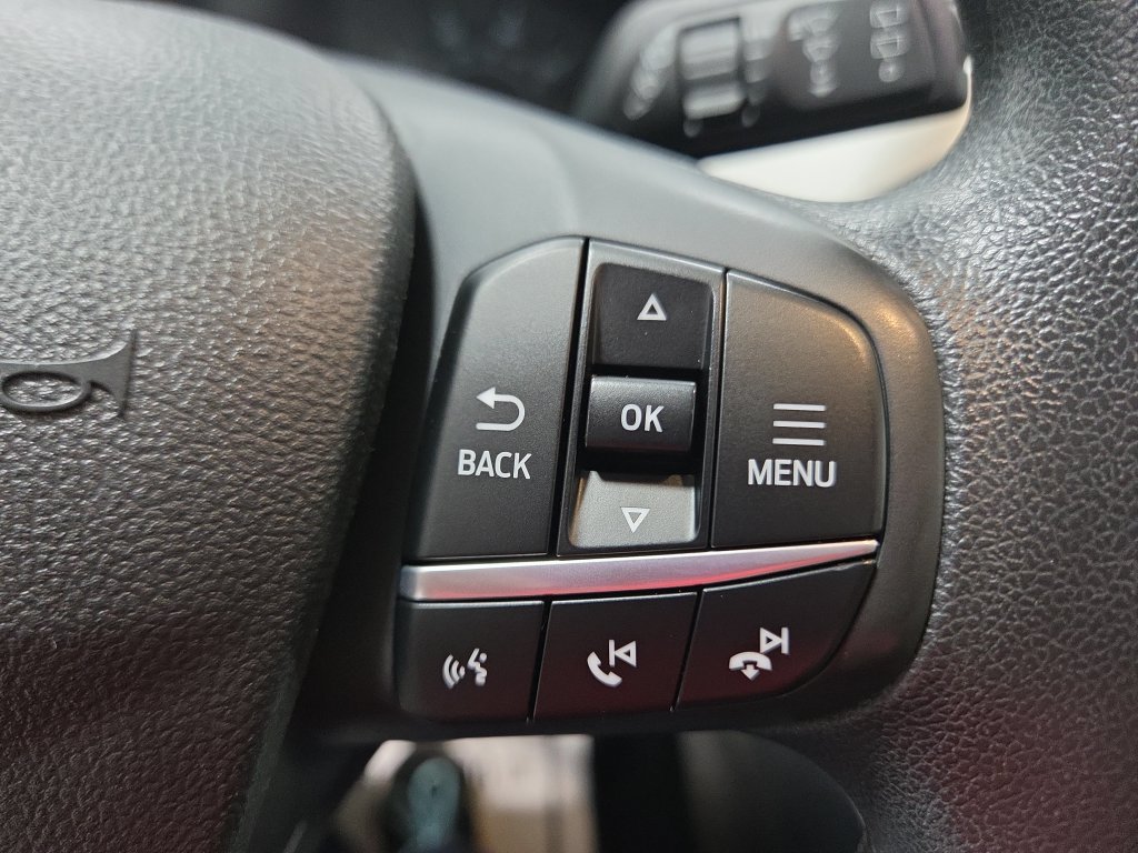 Used 2022 Ford Escape S FWD image 31