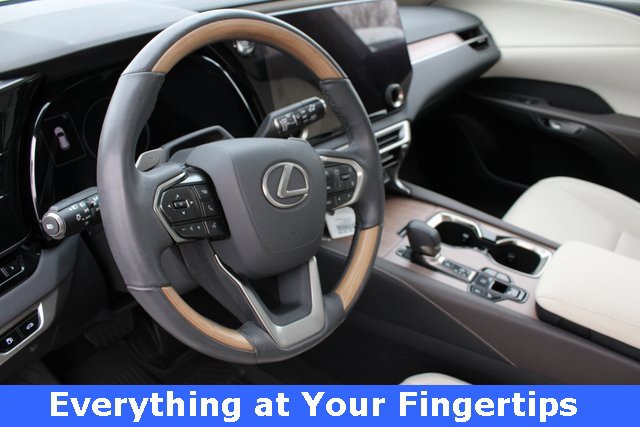 Used 2024 Lexus RX 350 Premium w/ Convenience Package image 2