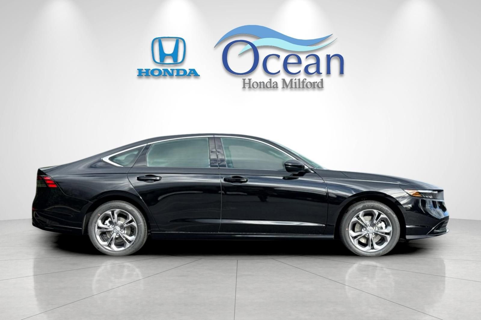 New 2026 Honda Accord EX-L image 6