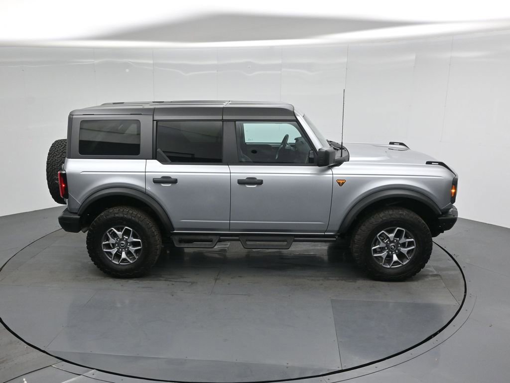 Certified 2024 Ford Bronco Badlands image 38