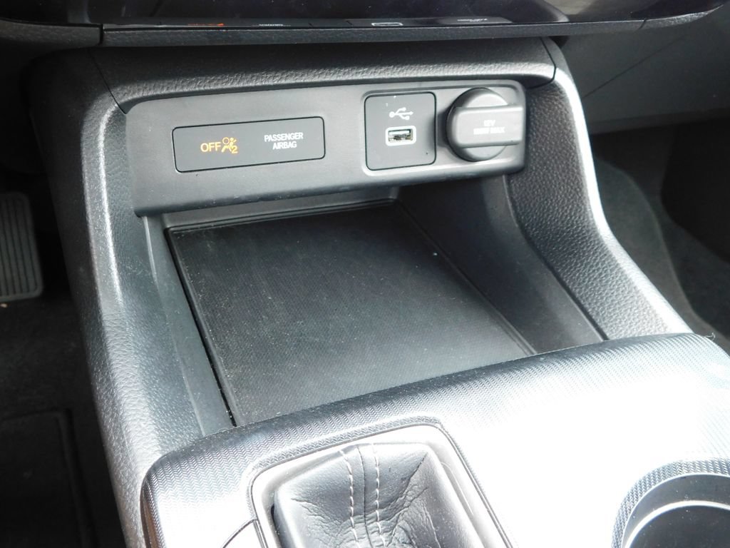 Certified 2023 Honda Civic LX image 30