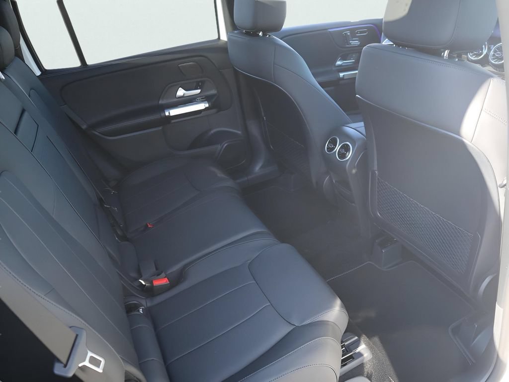 New 2026 Mercedes-Benz GLB 250 4MATIC image 18