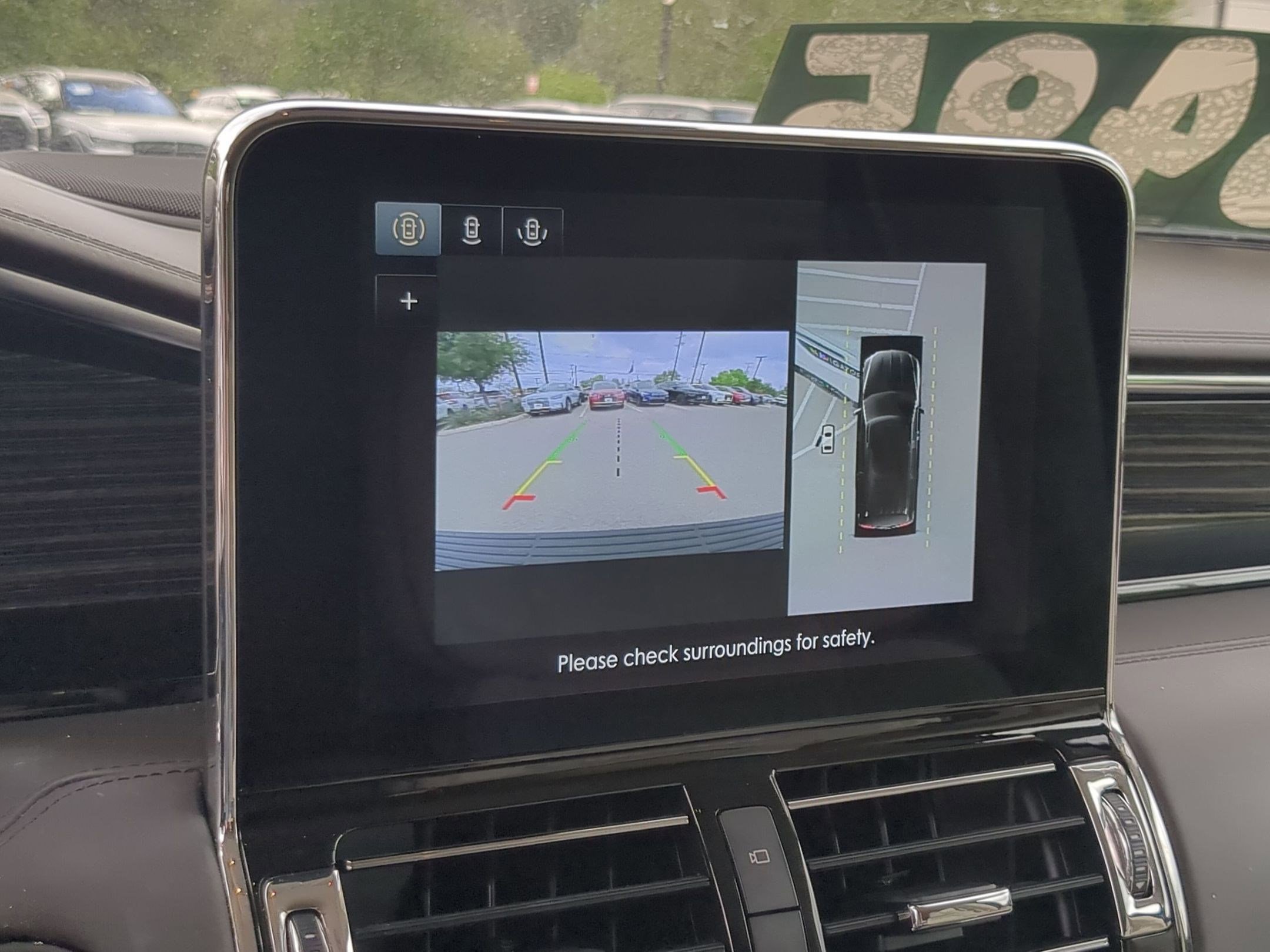 Used 2020 Lincoln Navigator Black Label w/ Cargo Convenience Package image 16