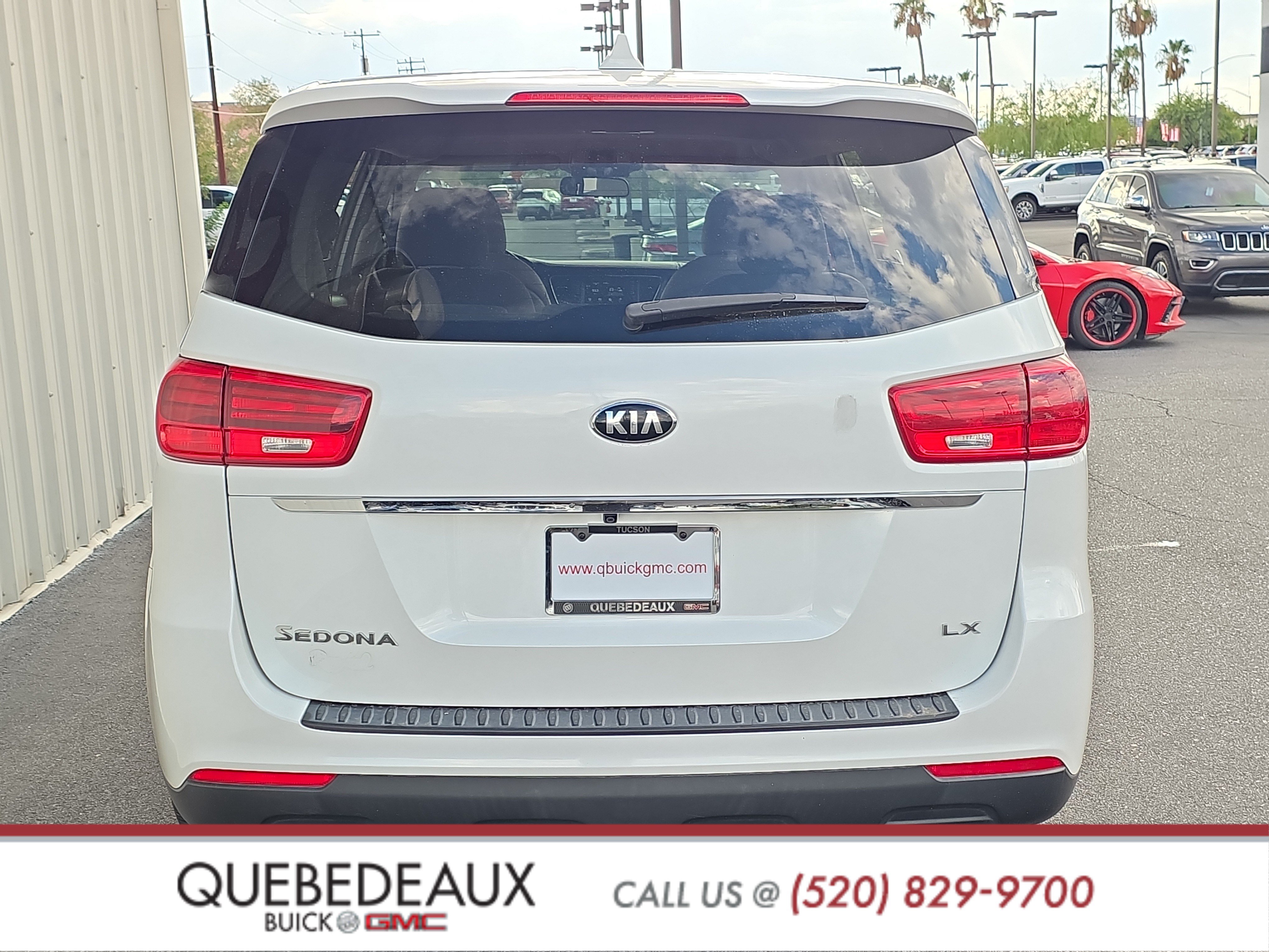 Used 2019 Kia Sedona LX FWD image 6