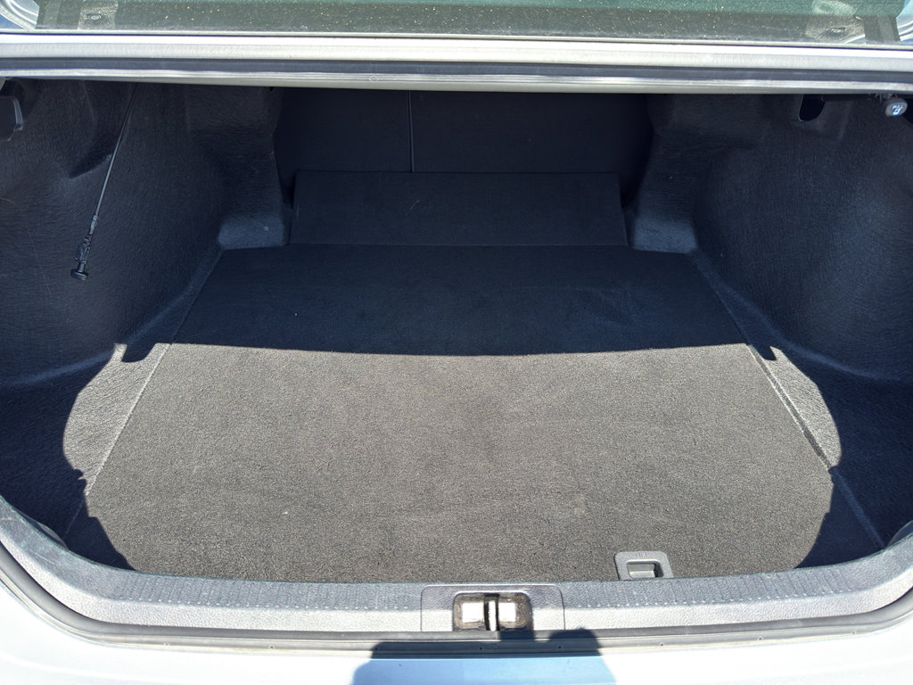 Used 2024 Toyota Camry LE image 28