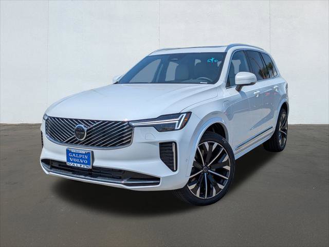New 2026 Volvo XC90 T8 Plus image 1