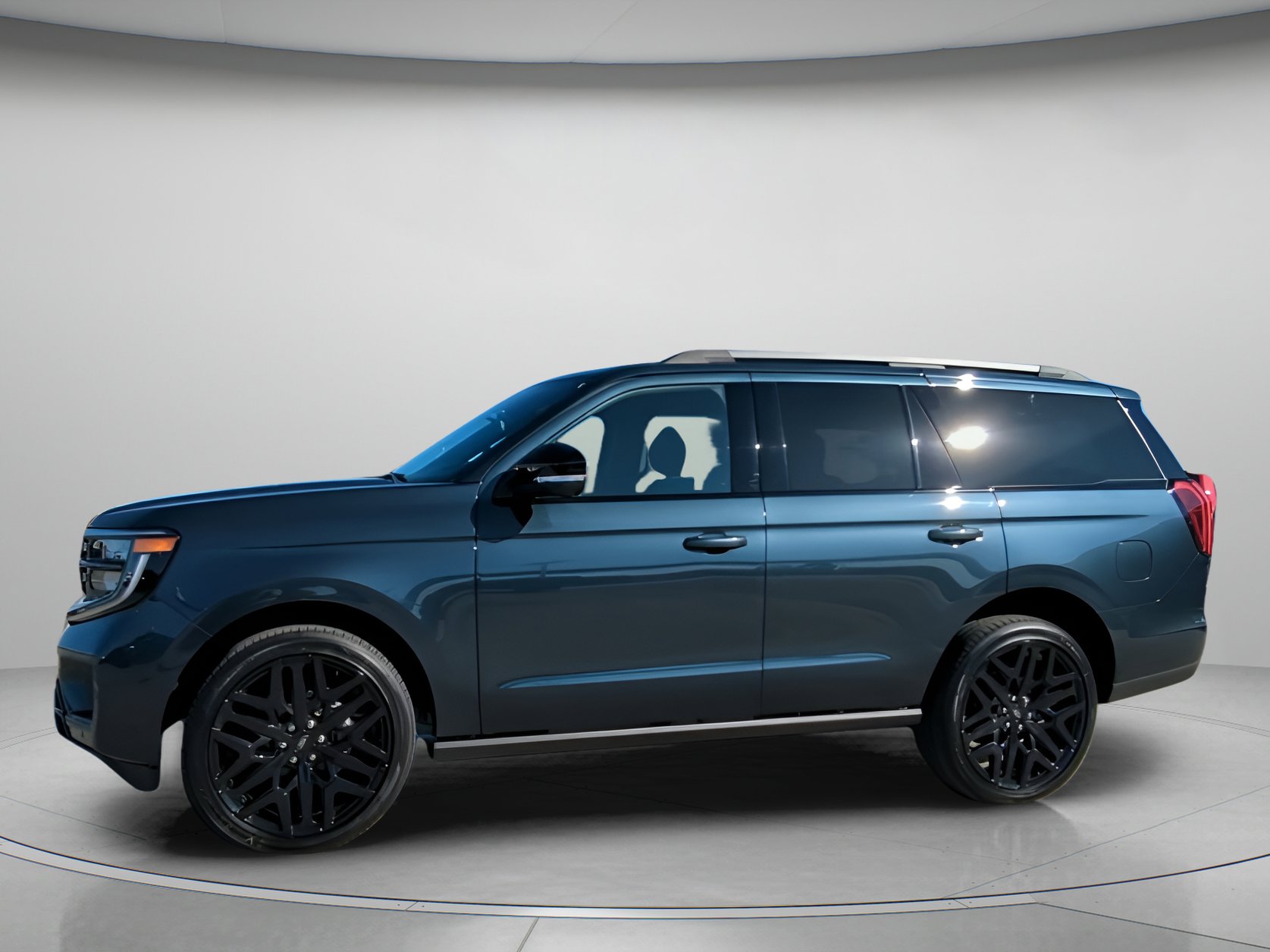 New 2026 Ford Expedition Platinum w/ Stealth Performance Package image 14