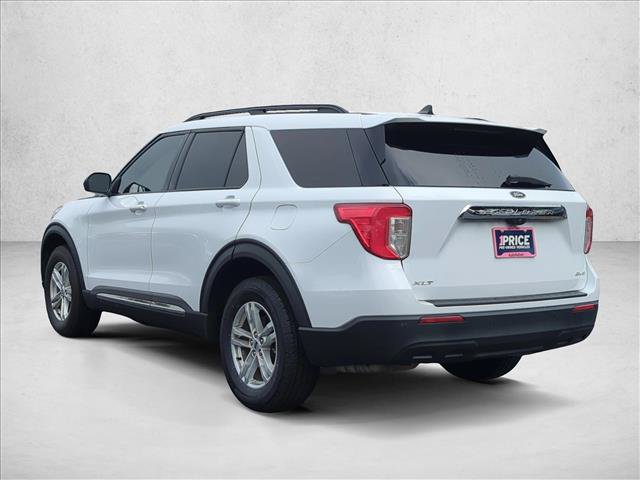 Used 2023 Ford Explorer XLT AWD/4WD image 6