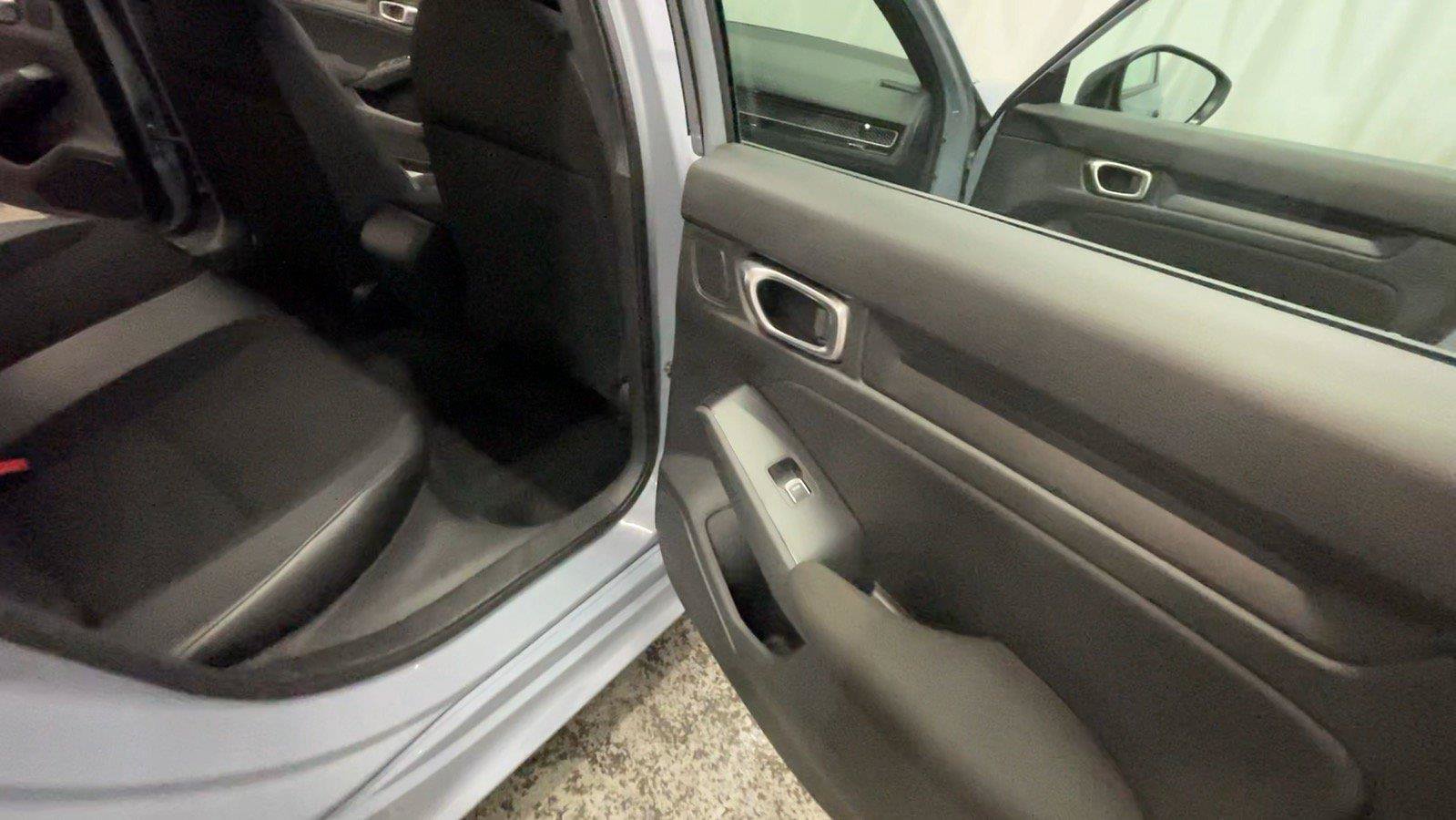 Certified 2024 Honda Civic Sport image 26