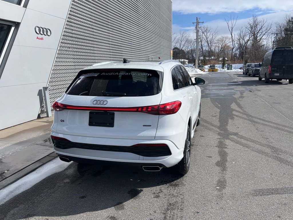 Certified 2025 Audi Q5 Premium w/ Convenience Package image 28