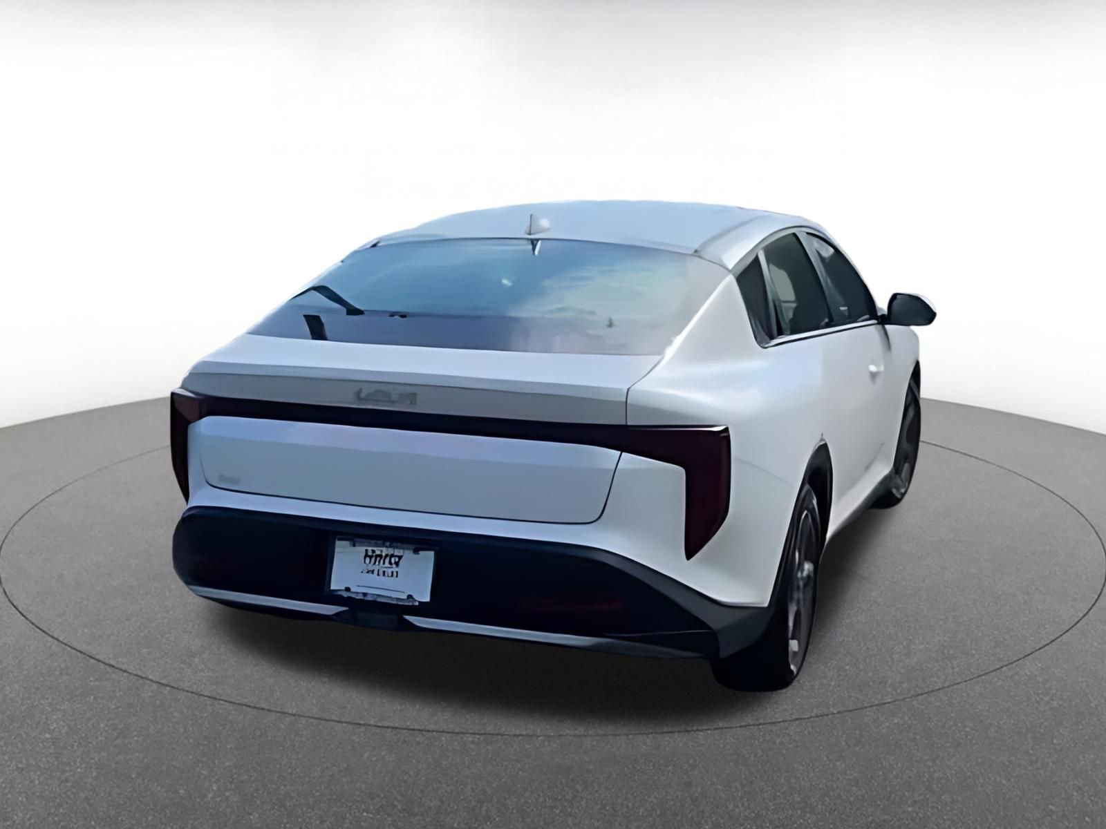 Used 2025 Kia K4 LXS image 16