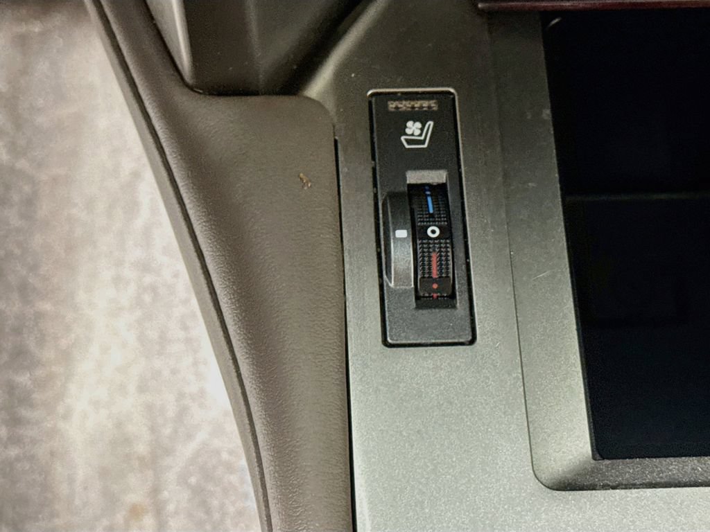 Used 2019 Lexus GX 460 Premium AWD/4WD image 21