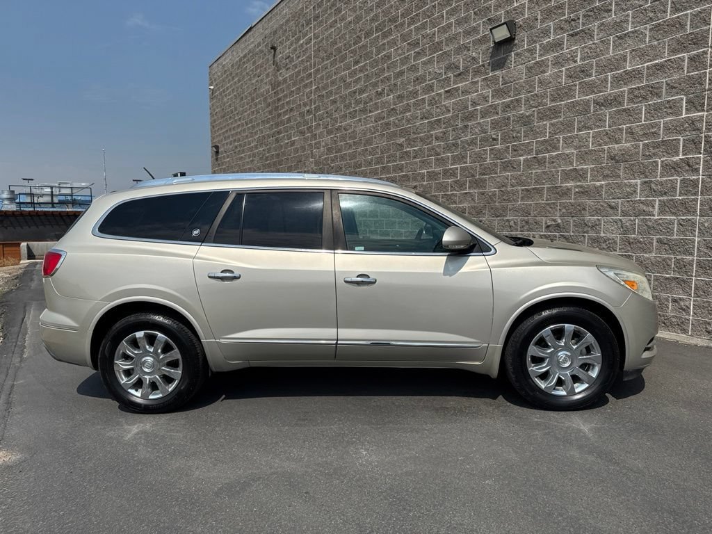 Used 2016 Buick Enclave Leather w/ Trailering Package AWD/4WD image 4
