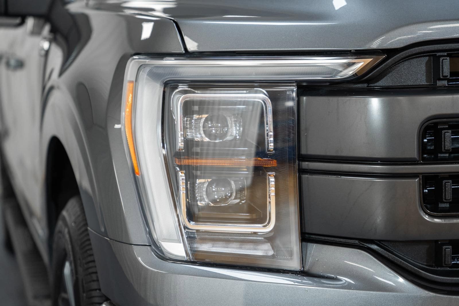 Used 2023 Ford F150 Lariat w/ Equipment Group 502A High AWD/4WD image 13