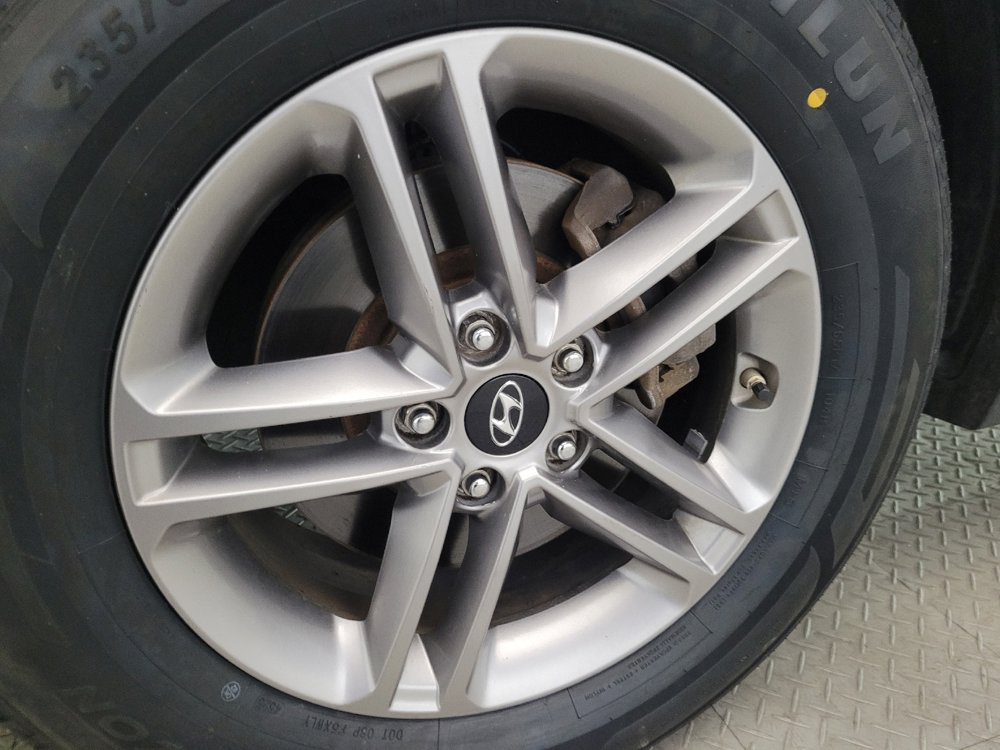 Used 2017 Hyundai Santa Fe Sport AWD/4WD image 31