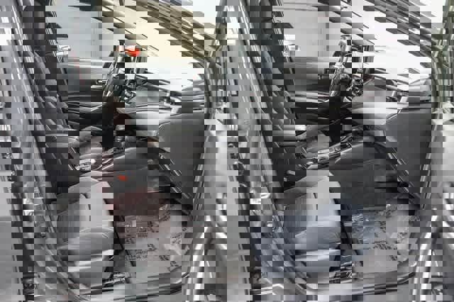 Certified 2024 Toyota Corolla SE image 18