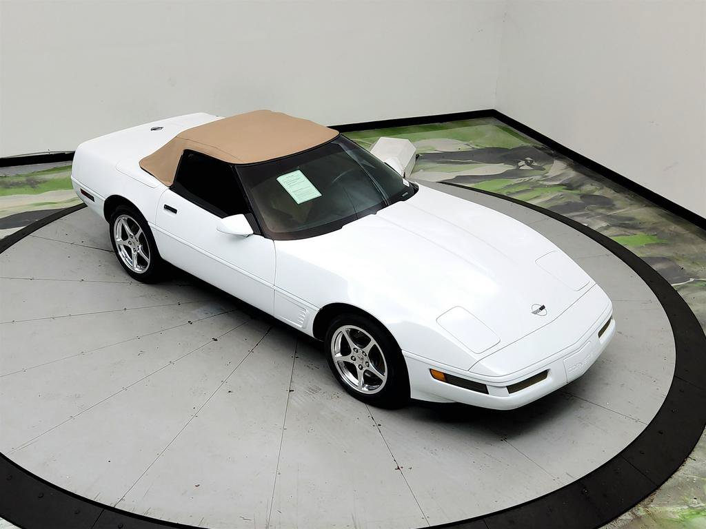 Used 1992 Chevrolet Corvette Convertible RWD image 26