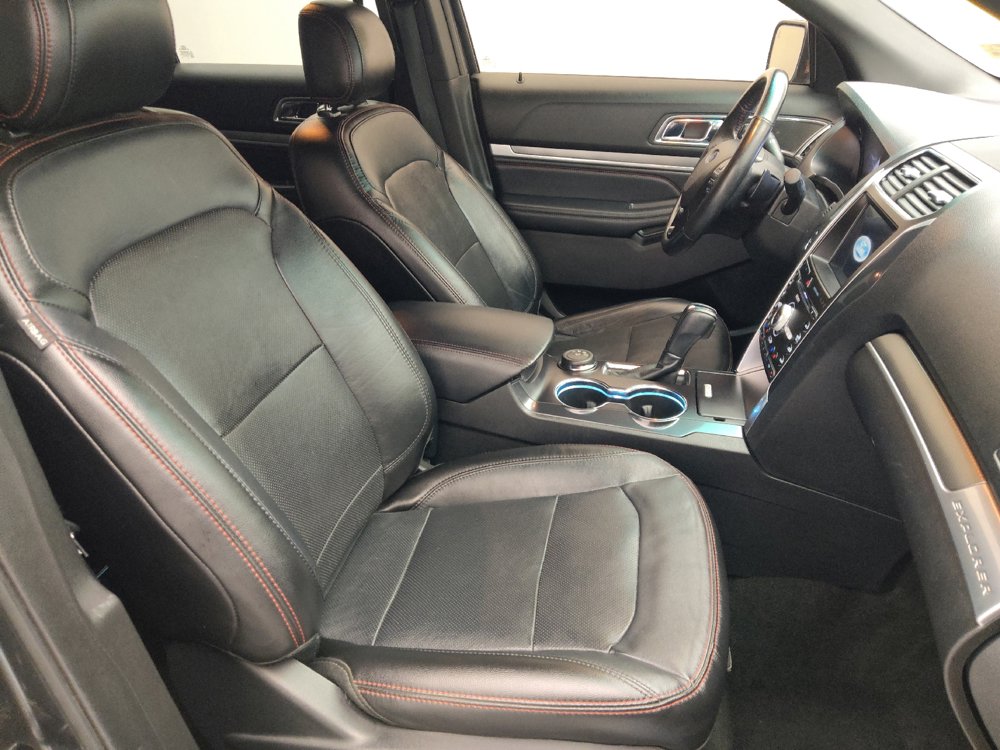 Used 2017 Ford Explorer Sport w/ Equipment Group 401A AWD/4WD image 21