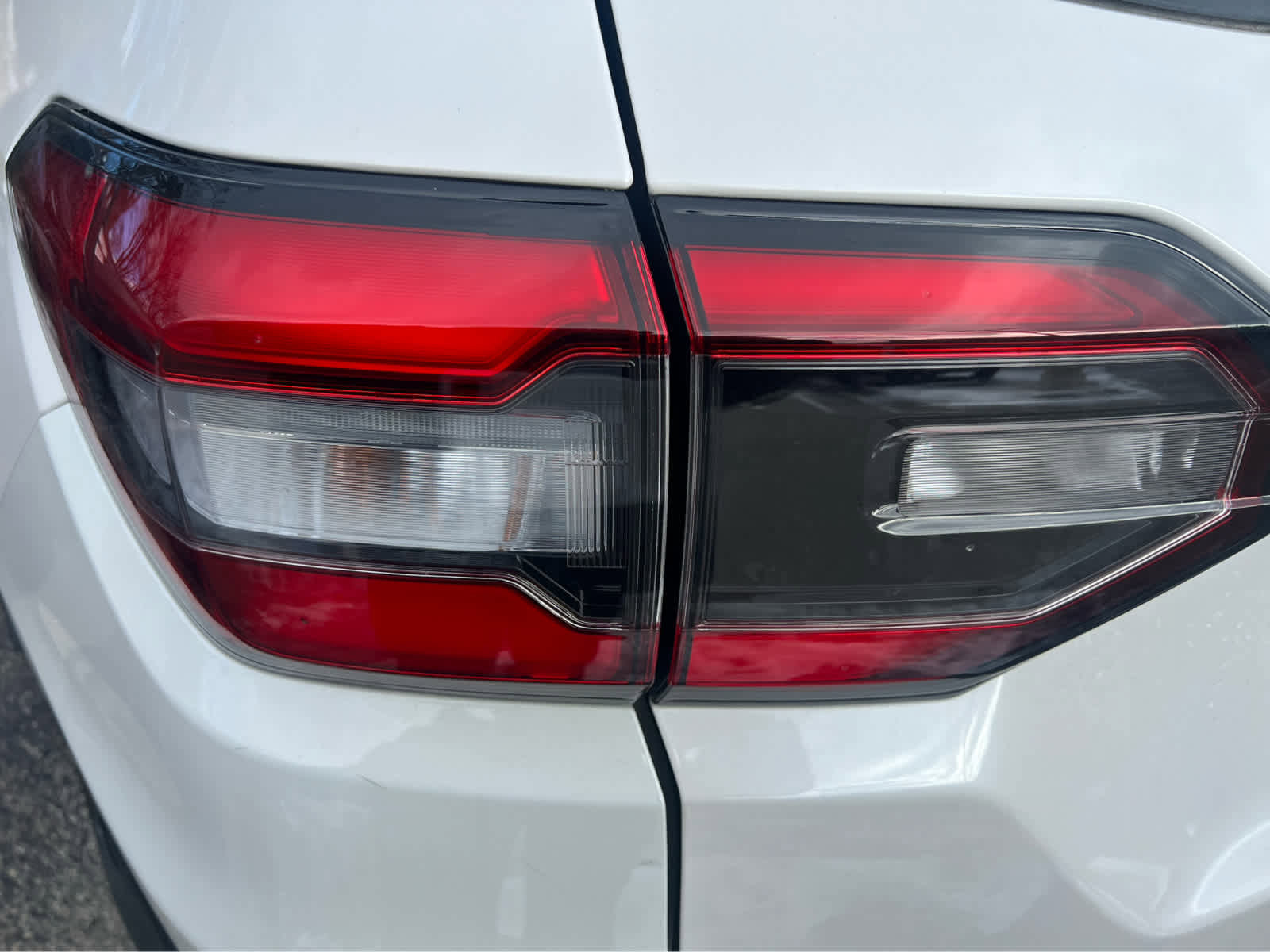 Used 2025 Honda Pilot Touring image 7