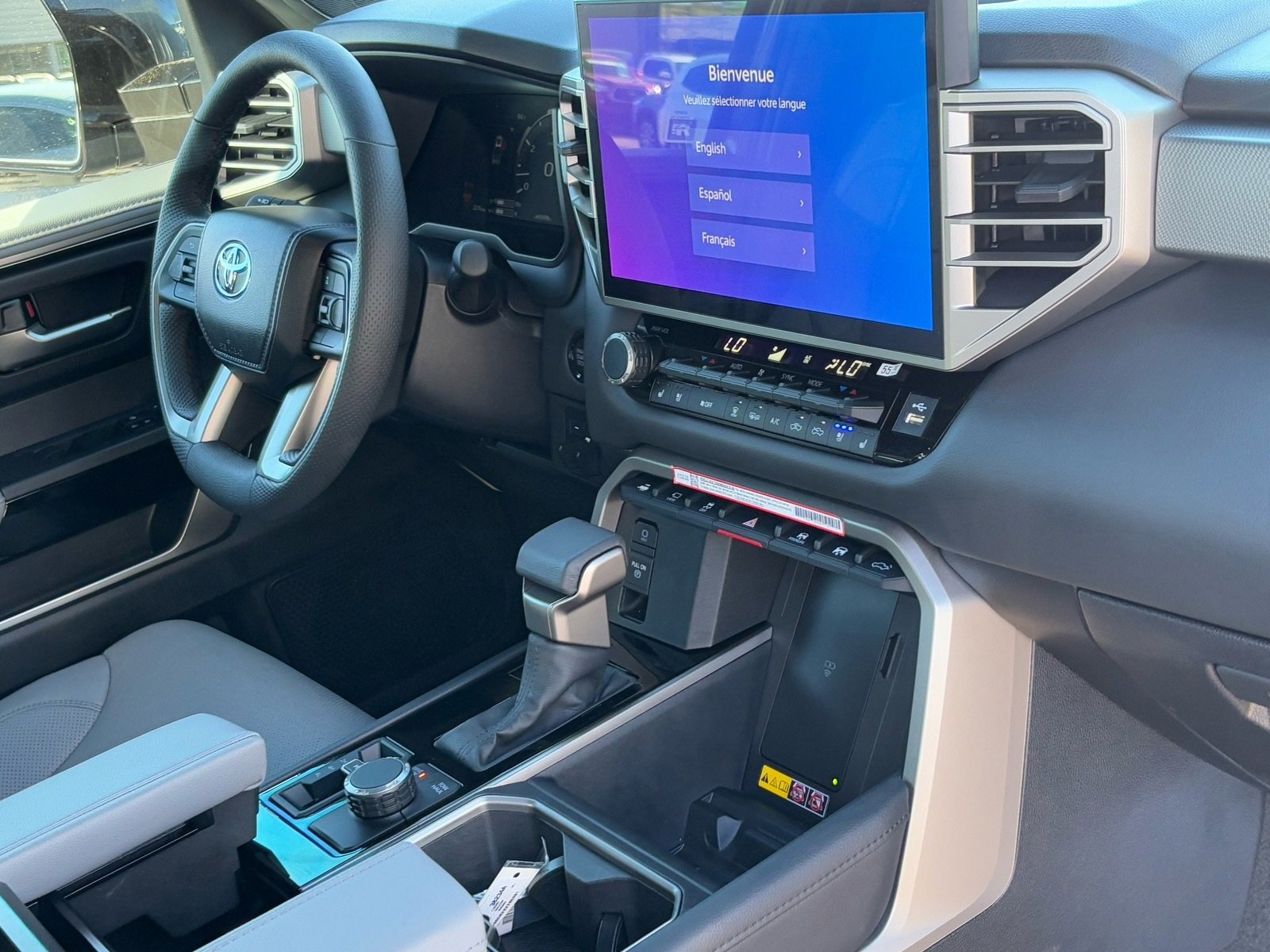 Used 2025 Toyota Tundra Limited image 11