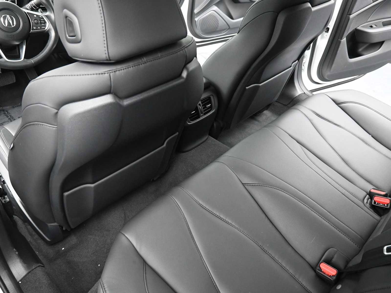 Used 2023 Acura TLX image 16