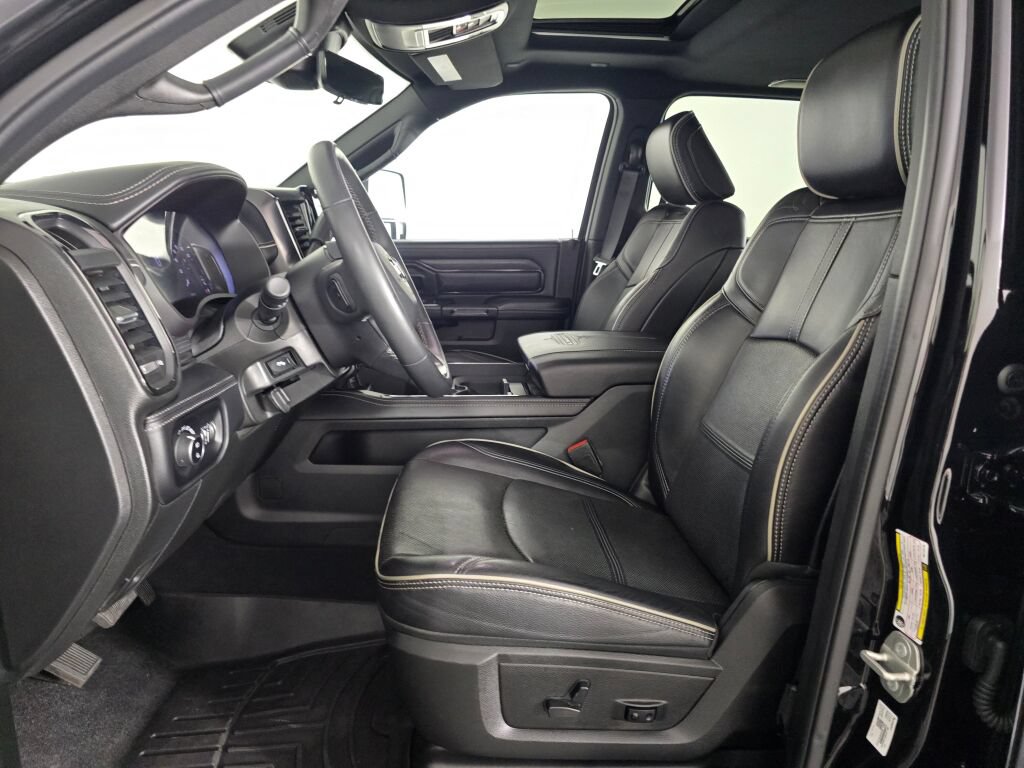 Used 2024 RAM 2500 Limited AWD/4WD image 19
