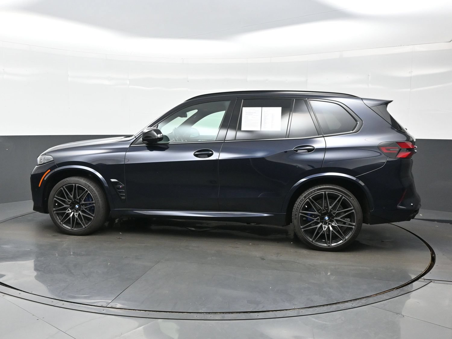 Used 2024 BMW X5 M Competition w/ Executive Package AWD/4WD image 3