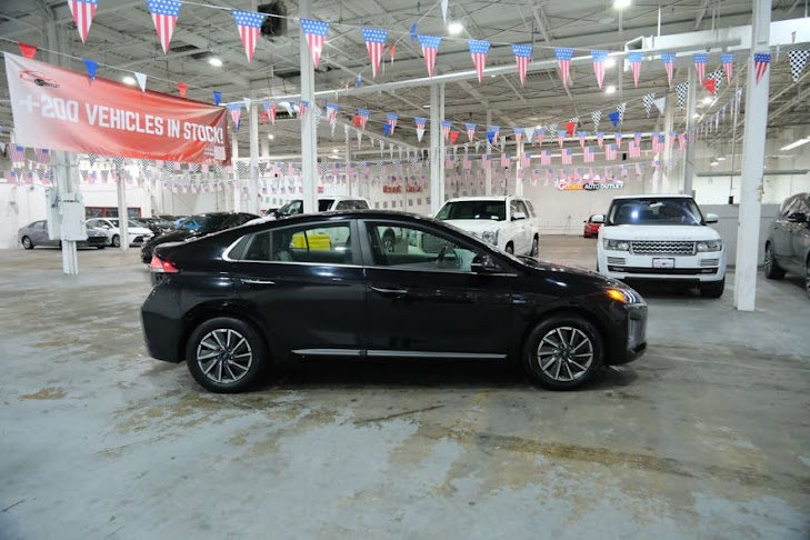 Used 2020 Hyundai Ioniq Limited image 13