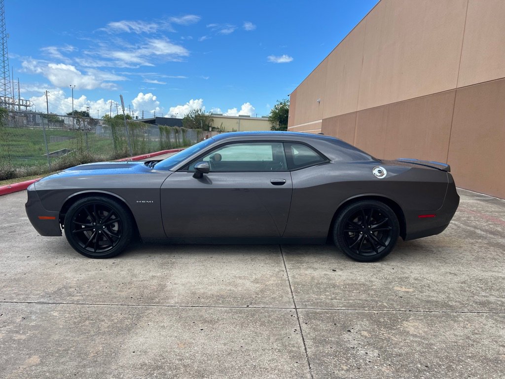 Used 2021 Dodge Challenger R/T image 8