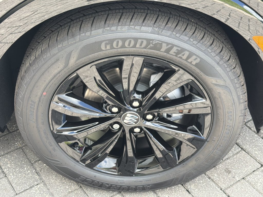 New 2026 Buick Envista Sport Touring w/ Convenience I Package FWD image 10