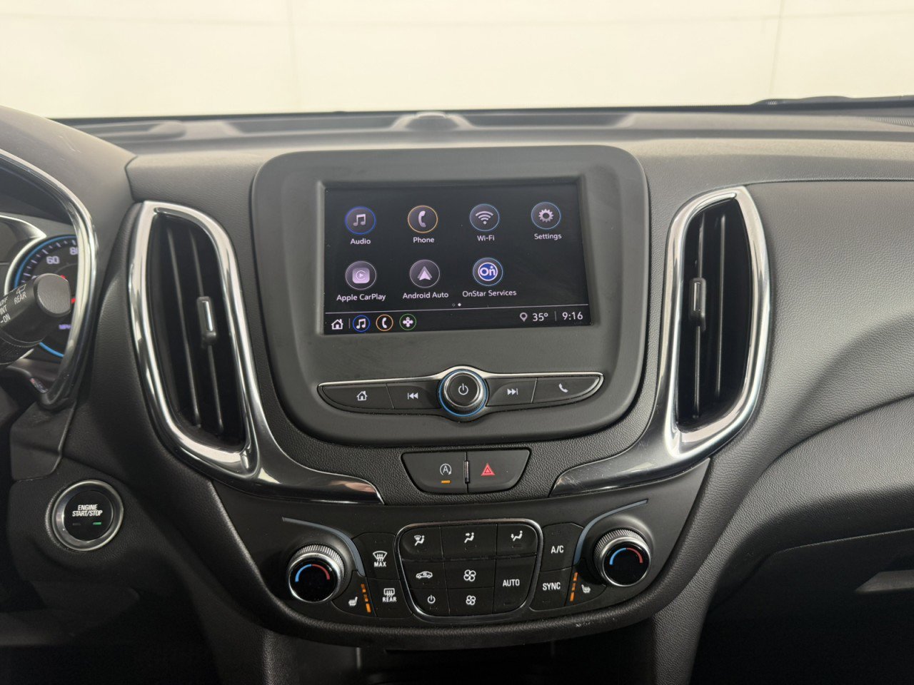 Used 2023 Chevrolet Equinox LT image 19